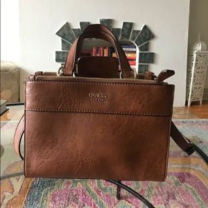 GUESS: Brown leather purse
